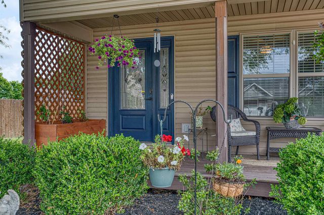 15521 AJ Drive, Evansville, IN 47725