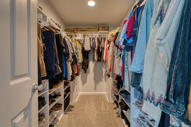 15521 AJ Drive, Evansville, IN 47725