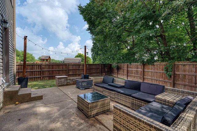 15521 AJ Drive, Evansville, IN 47725