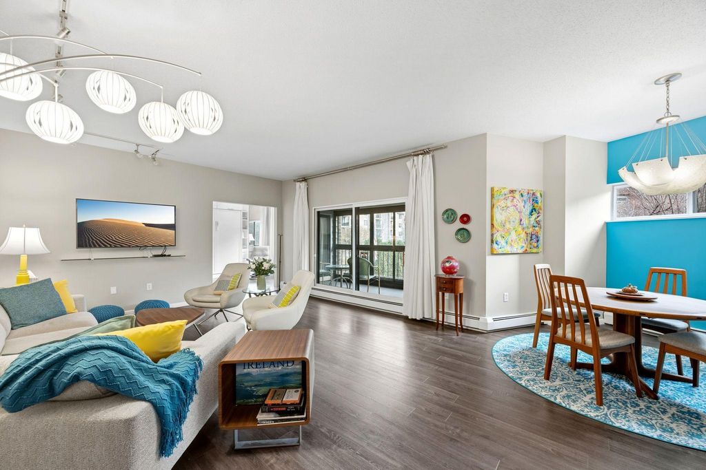 2275 Youngman Avenue 202W, Saint Paul, MN 55116