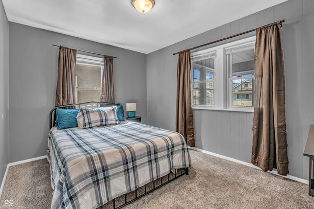 137 N 4th Avenue, Beech Grove, IN 46107