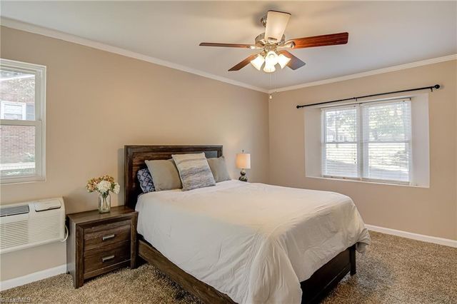 208 Mountain View Road, King, NC 27021