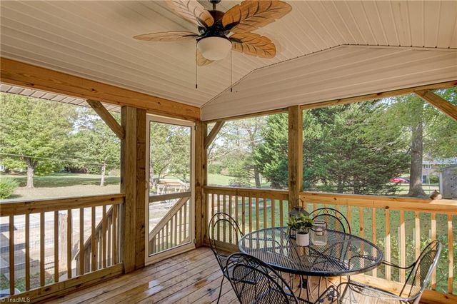 208 Mountain View Road, King, NC 27021