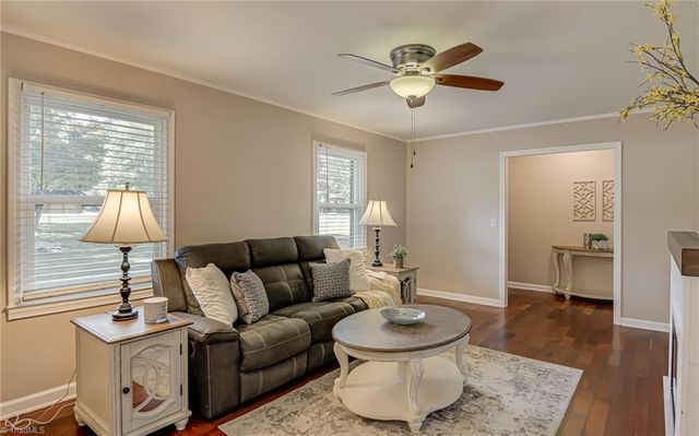 208 Mountain View Road, King, NC 27021