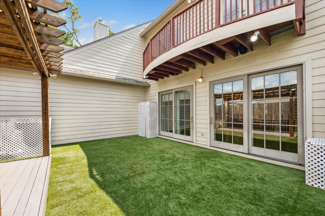 1321 Whispering Pines Drive, Houston, TX 77055