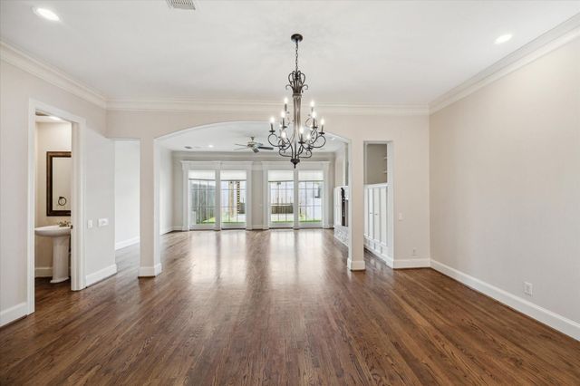 1321 Whispering Pines Drive, Houston, TX 77055