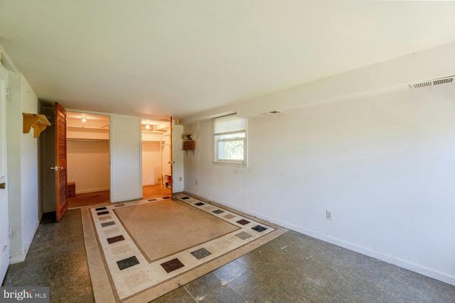 35339 APPALACHIAN TRAIL RD, Round Hill, VA 20141