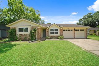 9647 Pagewood Lane, Houston, TX 77063