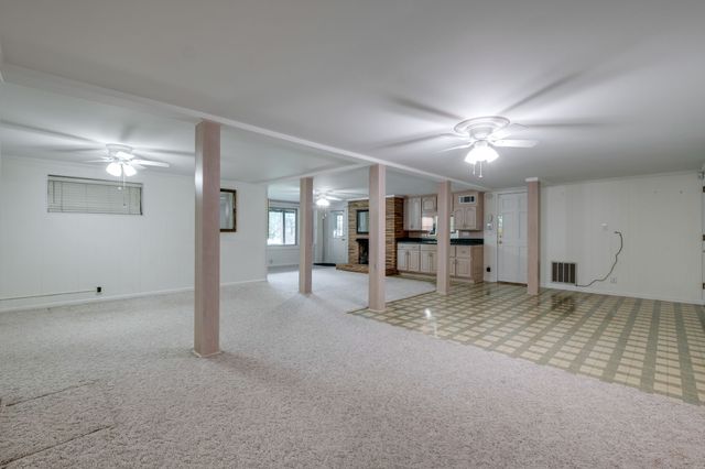 182 Cherokee Rd, Hendersonville, TN 37075
