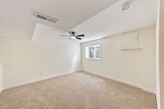 6619 Sunset Terrace, Windsor Heights, IA 50324