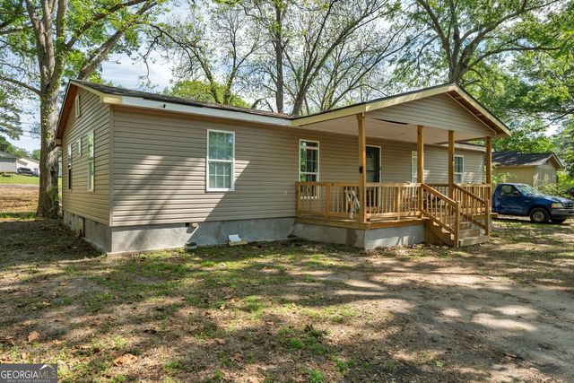 509 E 2nd Avenue, Cordele, GA 31015