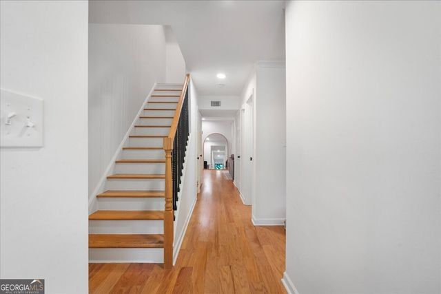 47 Ivy Trail NE, Atlanta, GA 30342