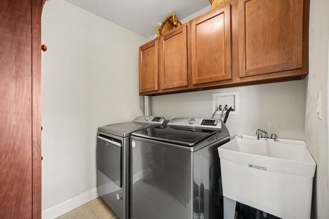 10621 Dani Lane 40621, Orland Park, IL 60462