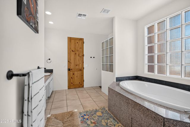 7113 E GRANADA Street, Mesa, AZ 85207