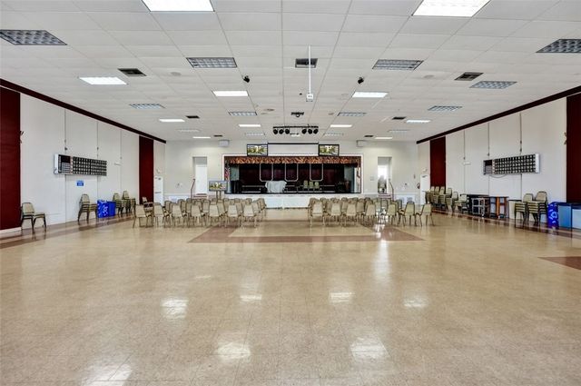 2669 S Garden Drive 401, Lake Worth, FL 33461