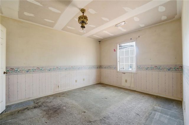 1044 Autumn Crest Court, Stone Mountain, GA 30083