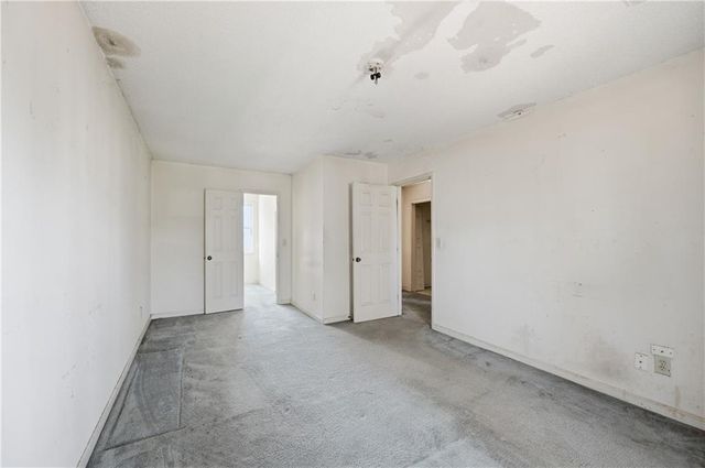 1044 Autumn Crest Court, Stone Mountain, GA 30083