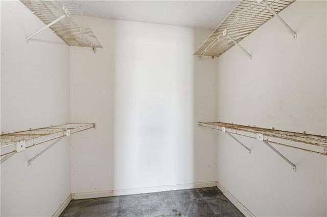 1044 Autumn Crest Court, Stone Mountain, GA 30083