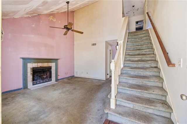 1044 Autumn Crest Court, Stone Mountain, GA 30083