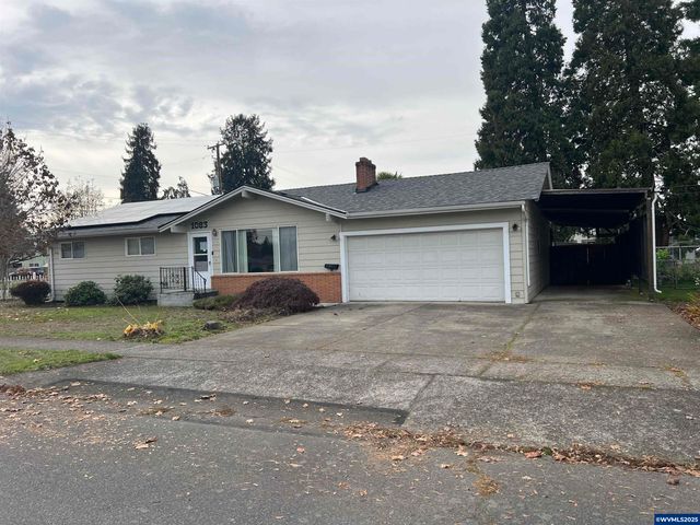 1083 N Douglas Av, Stayton, OR 97383