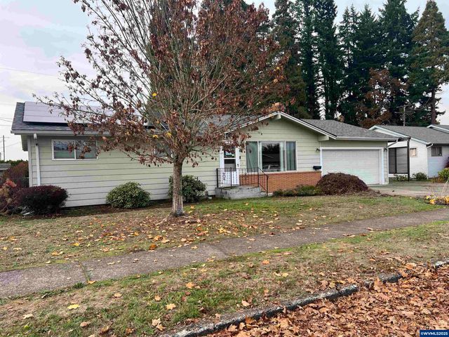 1083 N Douglas Av, Stayton, OR 97383