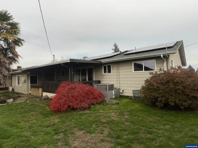 1083 N Douglas Av, Stayton, OR 97383