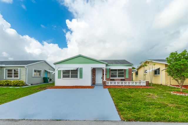 4810 NW 49th Drive, Tamarac, FL 33319