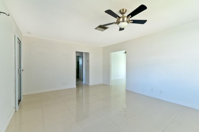 4810 NW 49th Drive, Tamarac, FL 33319