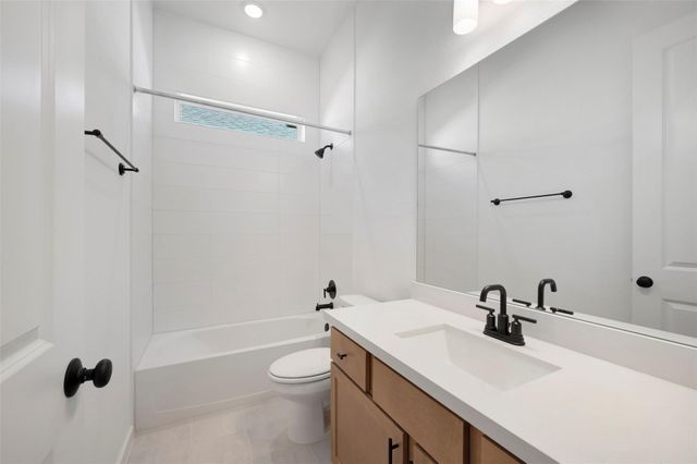 129 Bishop Wood RD, Dripping Springs, TX 78620