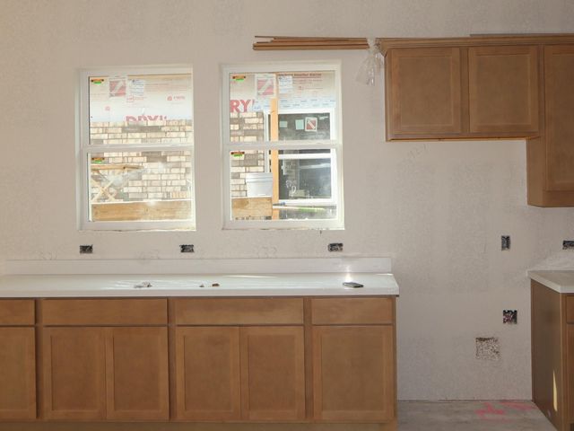 129 Bishop Wood RD, Dripping Springs, TX 78620