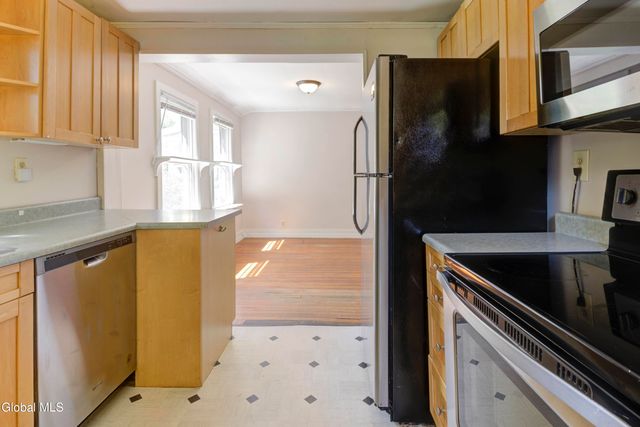 52 Maple Avenue, Ballston Spa, NY 12020