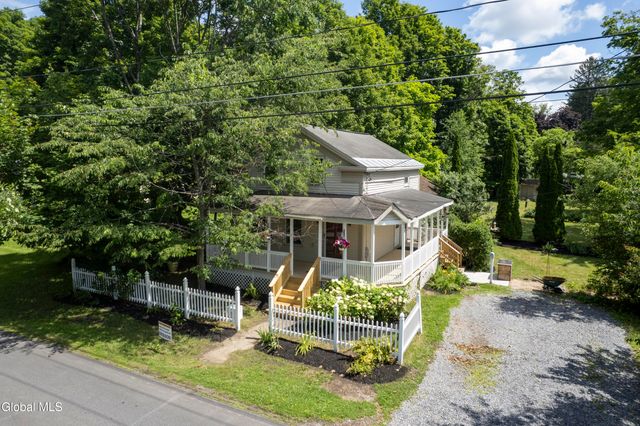 52 Maple Avenue, Ballston Spa, NY 12020