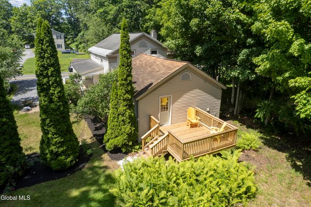 52 Maple Avenue, Ballston Spa, NY 12020