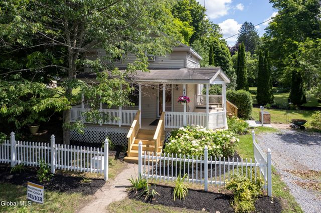 52 Maple Avenue, Ballston Spa, NY 12020