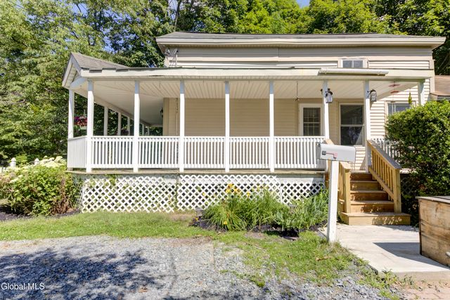 52 Maple Avenue, Ballston Spa, NY 12020