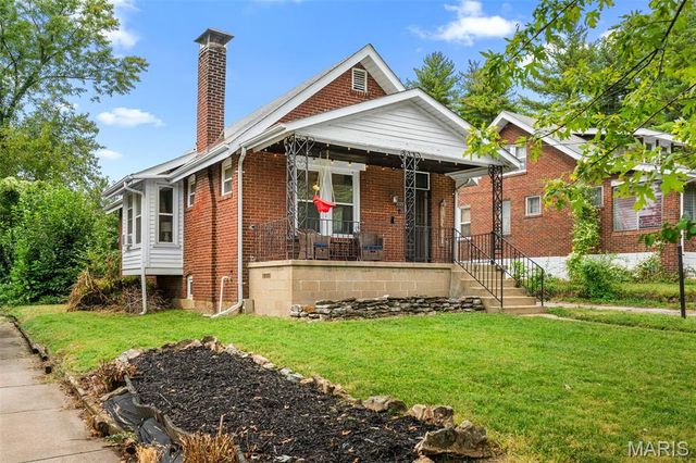 2721 W Tennyson Avenue, Overland, MO 63114