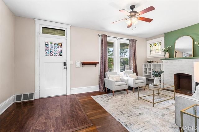 2721 W Tennyson Avenue, Overland, MO 63114