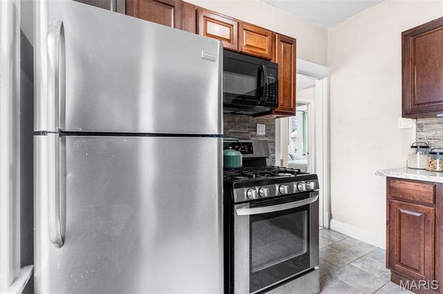 2721 W Tennyson Avenue, Overland, MO 63114