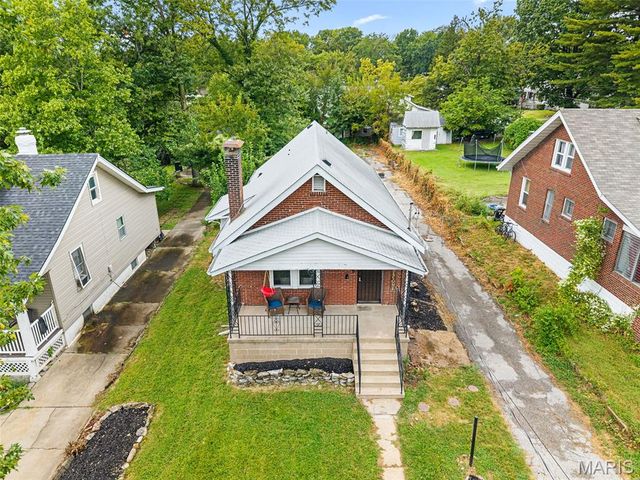 2721 W Tennyson Avenue, Overland, MO 63114