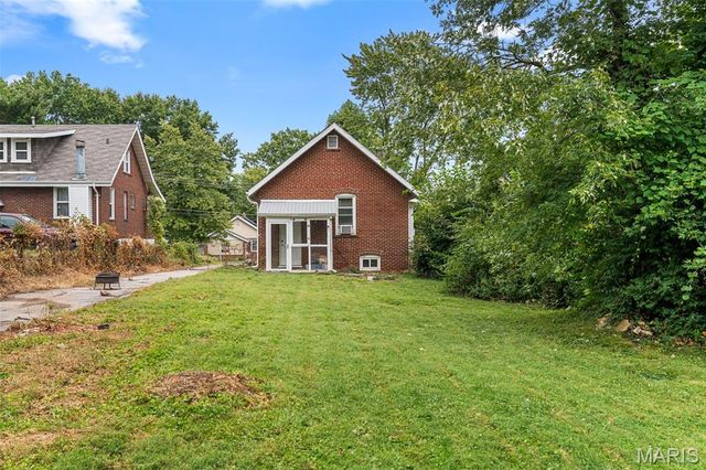 2721 W Tennyson Avenue, Overland, MO 63114