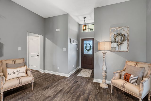160 Grays Creek Circle, Alma, TX 75119