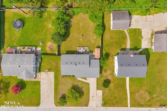 2849 20th Avenue, Port Huron, MI 48060