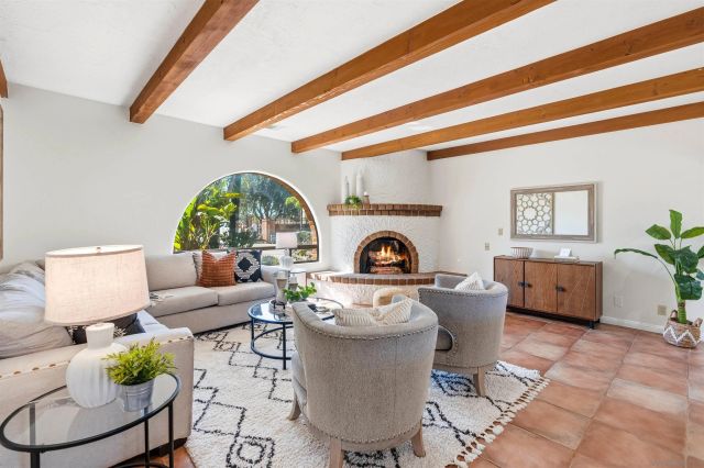 13960 Valle Lindo, Escondido, CA 92027