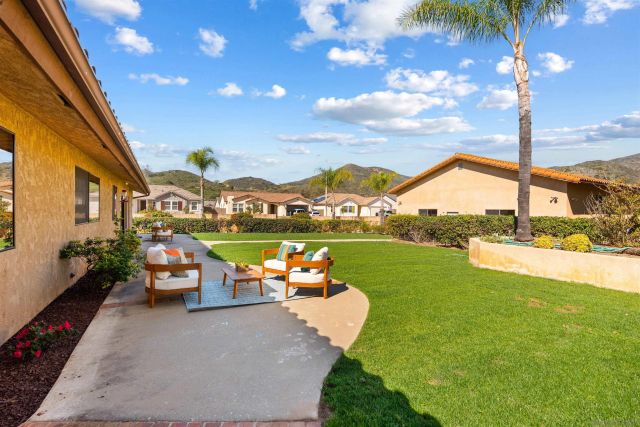 13960 Valle Lindo, Escondido, CA 92027