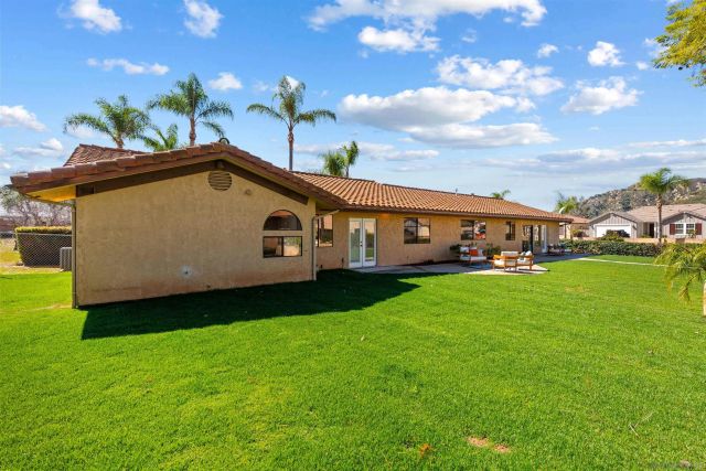 13960 Valle Lindo, Escondido, CA 92027