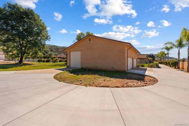 13960 Valle Lindo, Escondido, CA 92027