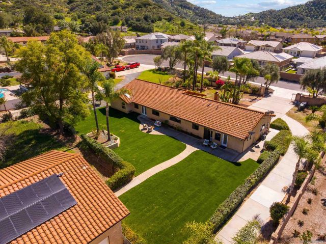 13960 Valle Lindo, Escondido, CA 92027