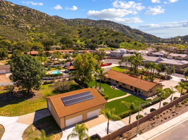 13960 Valle Lindo, Escondido, CA 92027