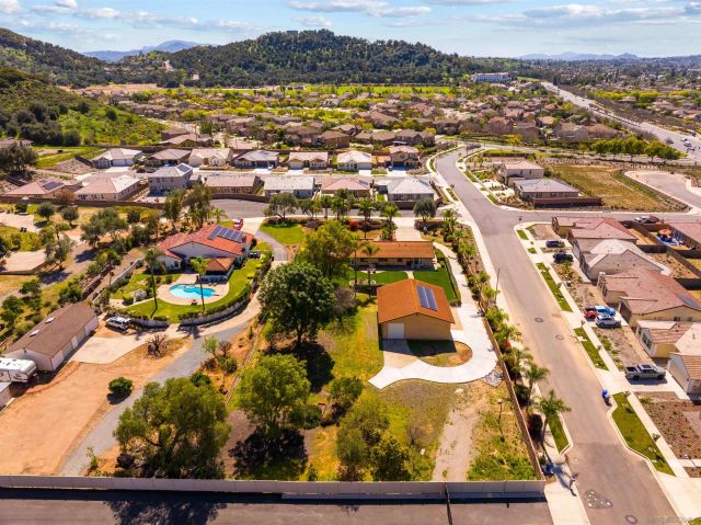 13960 Valle Lindo, Escondido, CA 92027