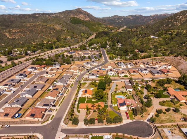 13960 Valle Lindo, Escondido, CA 92027